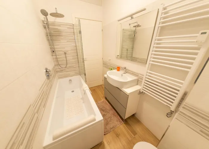 New Cozy Apt, Close To Downtown Appartamento *