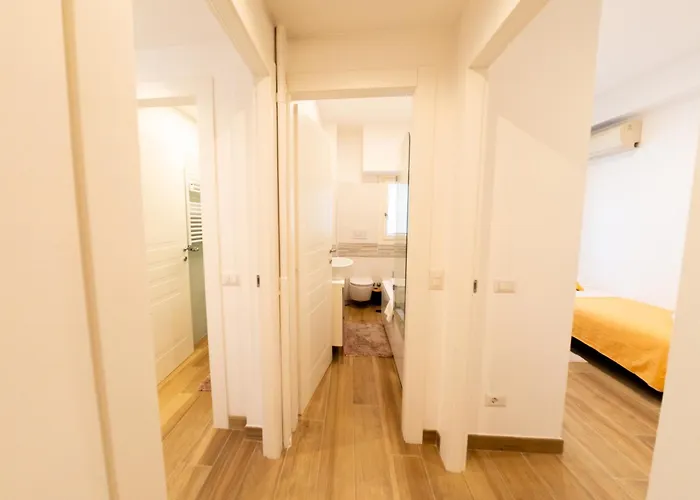 Appartamento New Cozy Apt, Close To Downtown