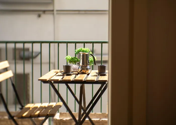 New Cozy Apt, Close To Downtown